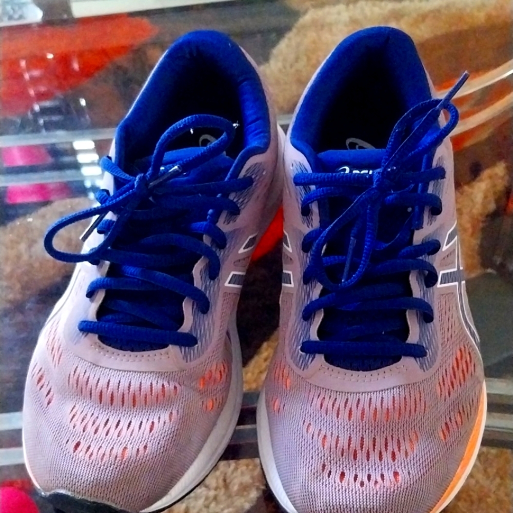 ASICS Tennis Shoes